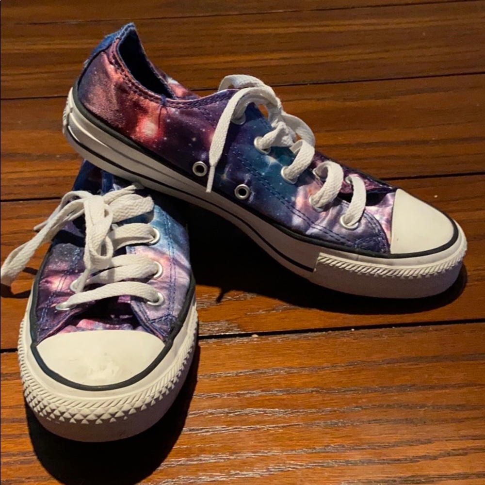 Women’s Converse